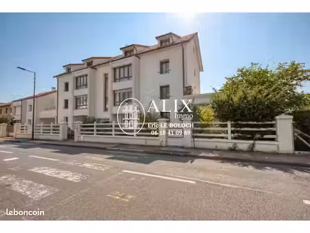 locaux professionnels pouvant être un bel appartement