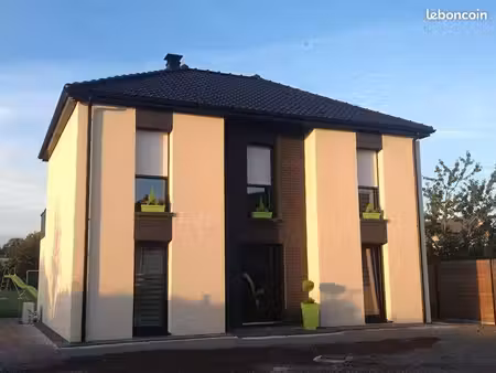 maison 6 pièces 128 m²