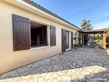 pavillon 4 pièces 80 m²