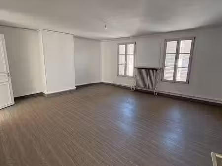 appartement 8 pièces 236 m²