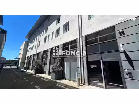 bureaux à vendre  emplacement  premium à avignon