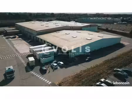 local logistique 2 198 m²
