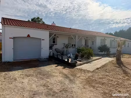maison de plain-pied 100m² – 3 chambres – garage – à orouet