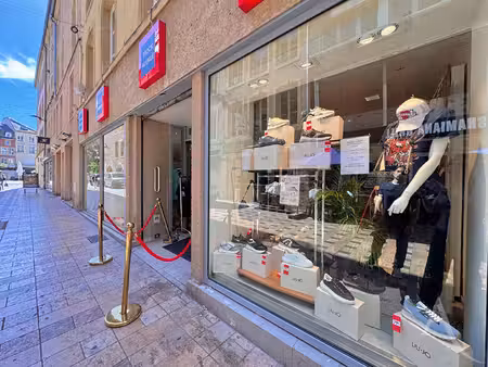 local commercial + caves - emplacement stratégique coeur de ville thionville