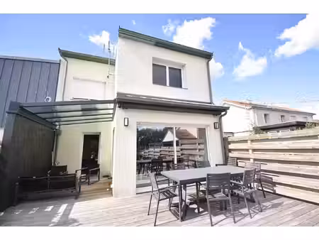 maison saint herblain bourg  3 chambres  garage  jardin
