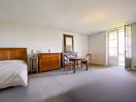 vente belle maison de village tournus