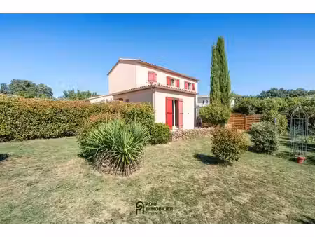 villa récente avec garage à 5 minutes d'uzès