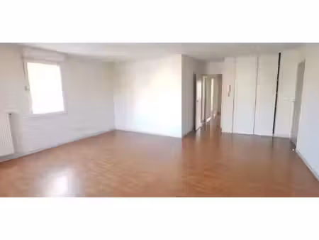 appartement t4