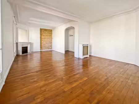 paris 18e - rue lamarck / caulaincourt - appartement à louer - 2 pièces vide - 57 40m² car