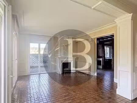 maison de plain-pied – grand sous-sol de 150 m² – proche ce