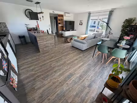 maison plain pied de 2022 avec garage sur terrain 1042m².
