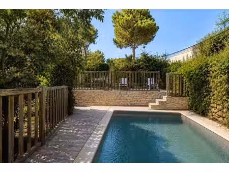 villa avec piscine  garage quartier prisé salon de provence