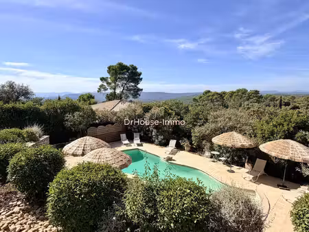 lorgues grande maison d'hôtes avec vue