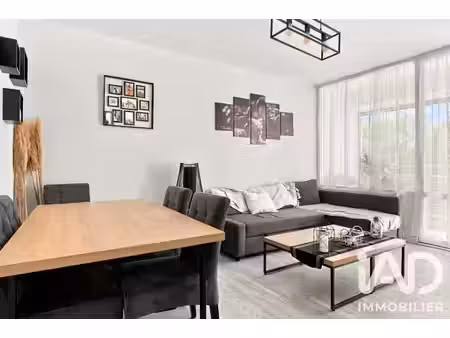 appartement à vaux-le-pénil (77000)