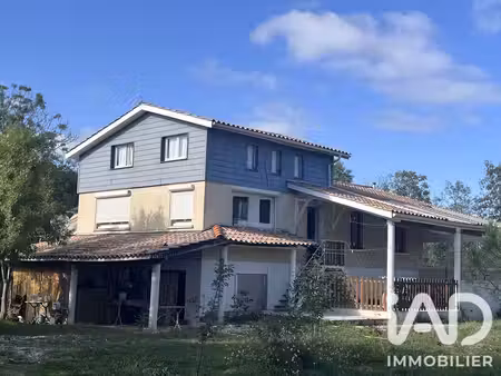 maison à valeyrac (33340)