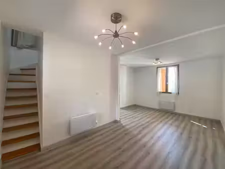 location appartement 3 pièces  55.00m²  étiolles