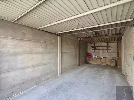 garage à vendre en entrée de ville de binche