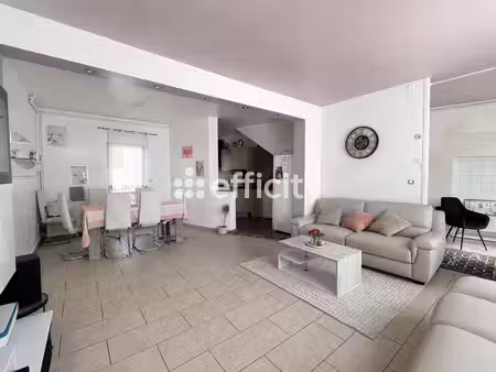 maison 3 pièces - 100 m²