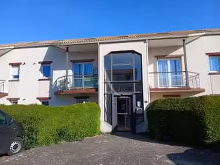 location appartement 3 pièces aux herbiers (85500) : à louer 3 pièces / 69m² les herbiers