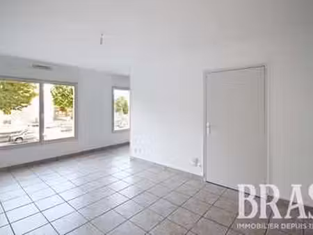 location appartement 2 pièces à nantes bottière - chénaie (44000) : à louer 2 pièces / 45m