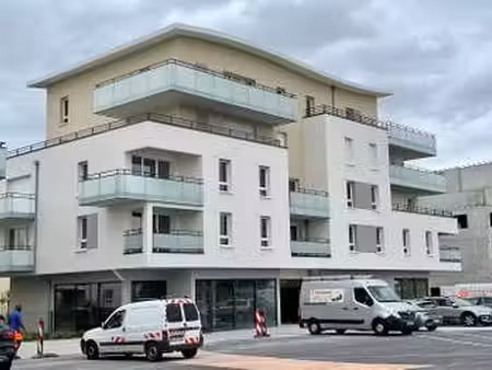 location appartement 3 pièces à épron (14610) : à louer 3 pièces / 62m² épron