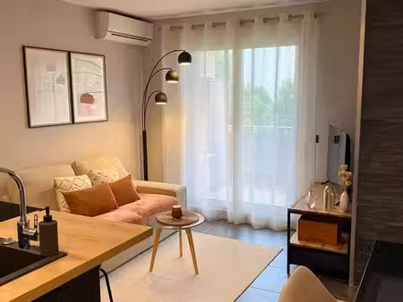 location appartement meublé - 2 pièces 35m2