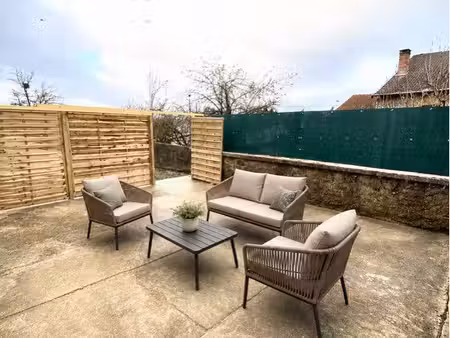 joli appartement t3 neuf meublé équipé 85m2 jardin et terrasse privée avec entrée indépend
