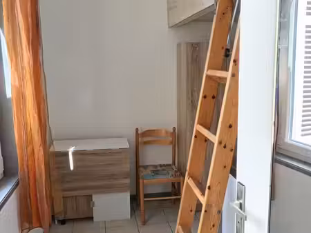 location studio tours rue du commerce