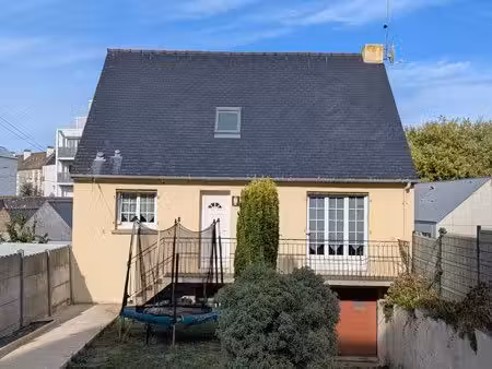 a louer – maison t5 de 107 m² avec jardin – saint-malo (secteur découverte)