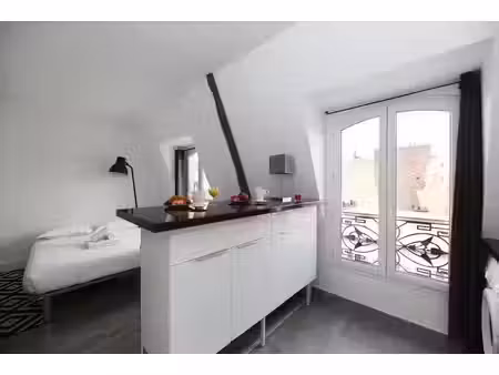 location meublée appartement 1 pièce 23 m² à paris 17ème (75017)  1 300 €