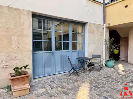 2 pièces sur cour - coeur notre dame