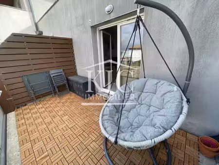 carcassonne - appartement t3 - terrasse + 2 places de parkin