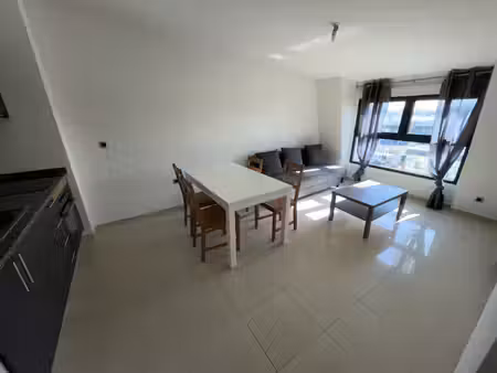 bel appartement f2 de 30m2