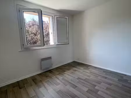 appartement saint bonnet le chateau 4 pièce(s) 74 m2