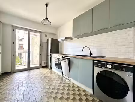 appartement tulle centre-ville 3 pièce(s) 62.46 m2 + balcon + cave