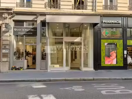 location commerce 93 m² à lyon 2 (69002)
