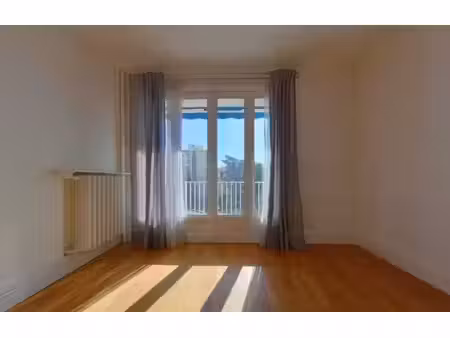 t5 // rue tete d'or 69006 lyon