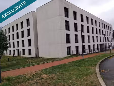 appartement t1 19m carrée situé au plein hôpital lyon sud pour étudiants en médecine géré 