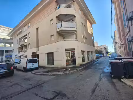 golfe juan fonds de commerce a' vendre