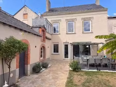 vente maison à meslay-du-maine (53170) : à vendre / 171m² meslay-du-maine