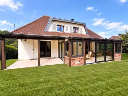 maison familiale de 124m² avec grande véranda et sous sol complet