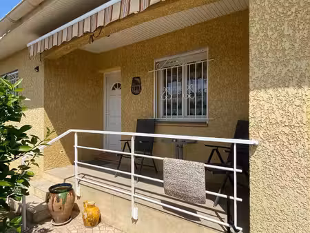 villa 3 faces plein pied 94 m2 garage  piscine