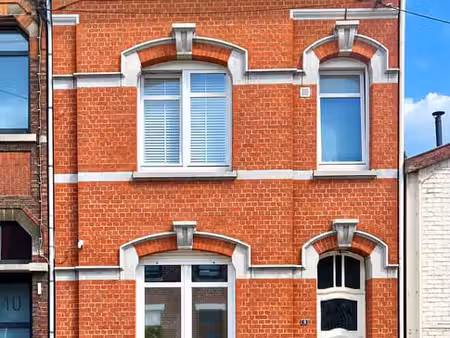 maison 4 chambres avec jardin et 2 places de parking