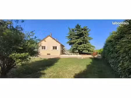 maison 5 pièces 116 m2  3 chambres  terrain 900 m2  proche a5 marolles sur seine