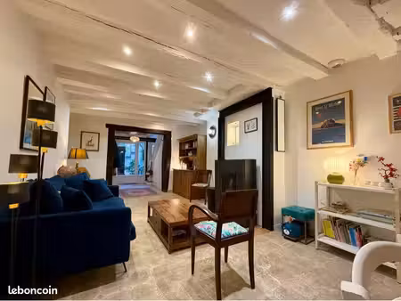 maison de caractère de 84 m2 avec deux cours végétalisées - quartier paul bert