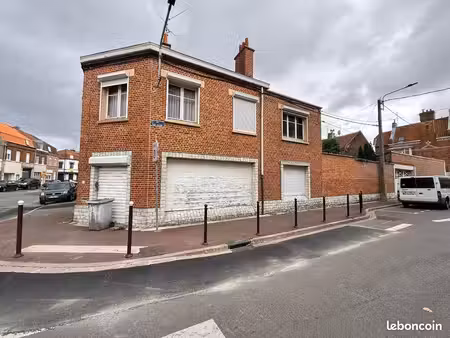 maison 10 pièces 162 m²