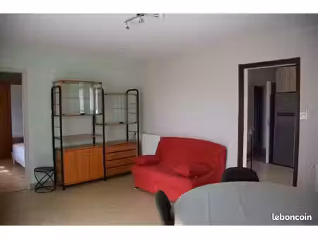 a louer appartement 50m² meublé