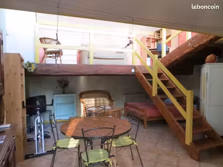 joli studio avec mezzanine