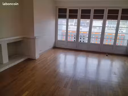 très bel appartement  bien exposé et lumineux à louer