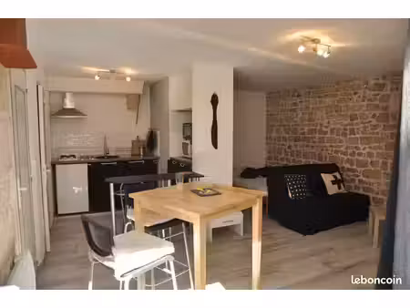 grand studio meublé 33 m² – hyper-centre de niort